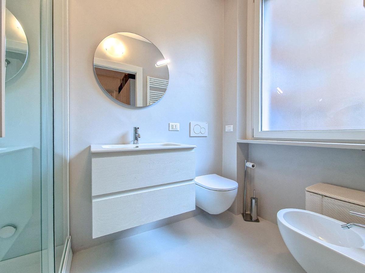 Appartement Charme On The Bridge - Center